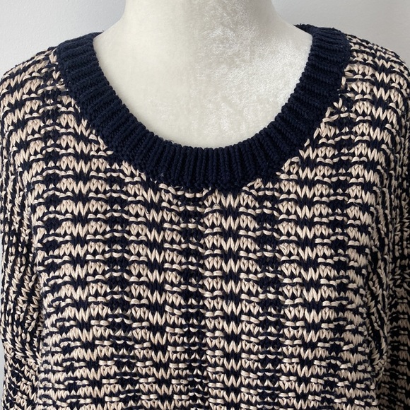 Vince Textured Sweater - Navy/Cream - Picture 6 of 11
